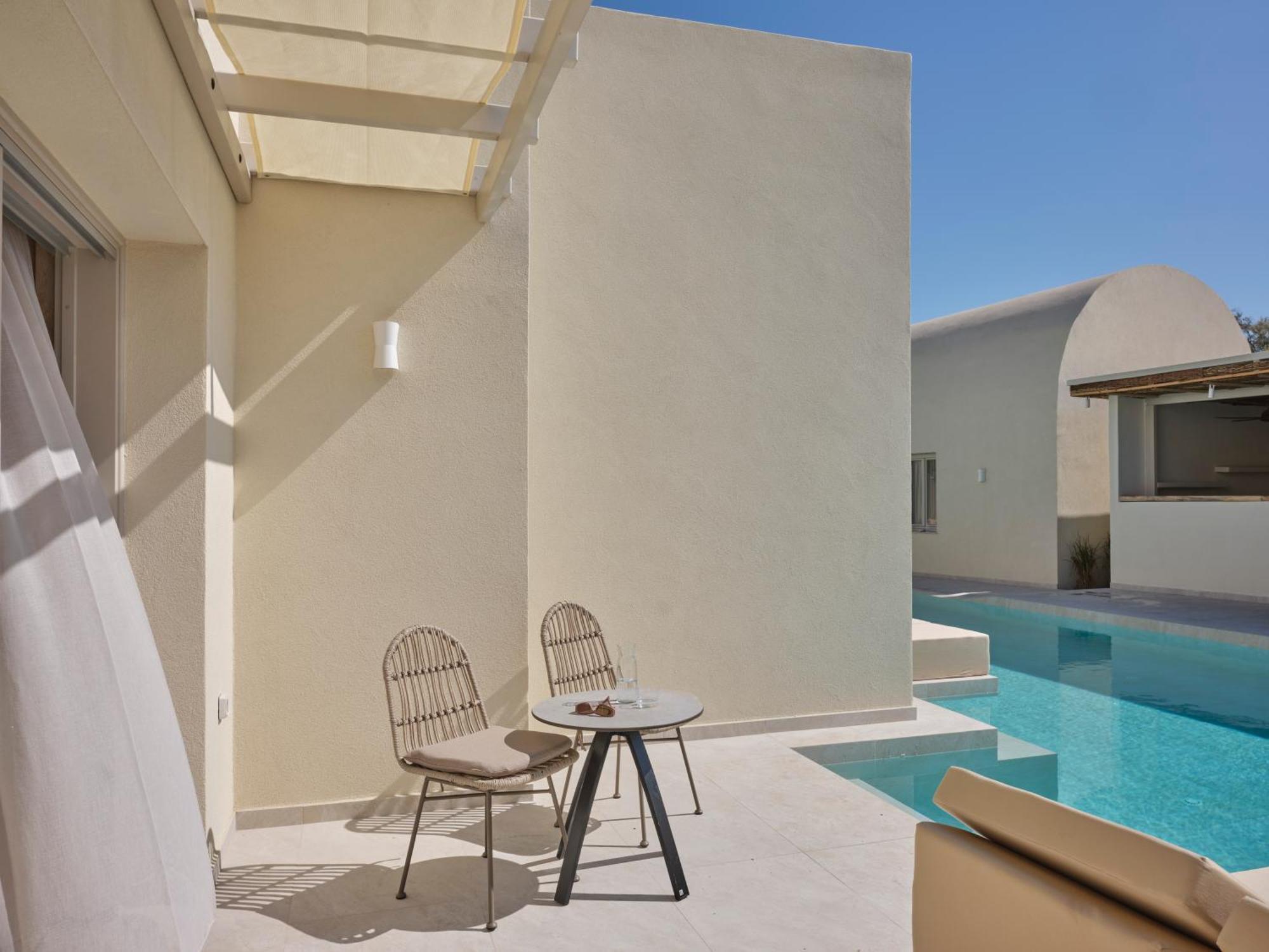 Heyday Luxury Suites 페리사 외부 사진