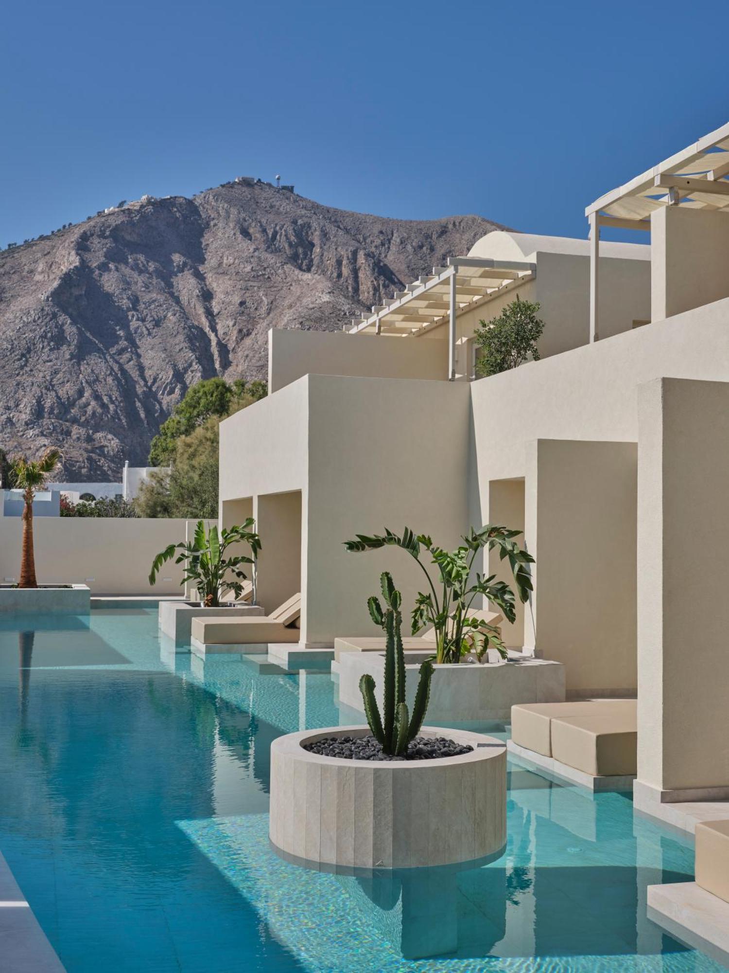 Heyday Luxury Suites 페리사 외부 사진